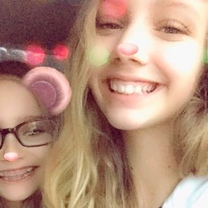 Meet your Posher, Zoe